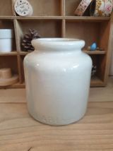 Pot en grès 