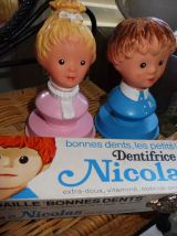 Porte brosse à dents et emballage dentifrice Nicolas Pimpren