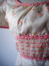 Longue robe hippie bohème romantique fleurie vintage 60's 70