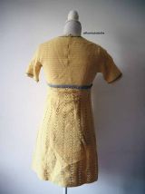 Mini robe babydoll en crochet jaune pastel Twiggy GoGo vinta