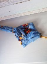 Parapluie kitsch poignée dorée vintage 60's