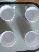 Tasses des années 70