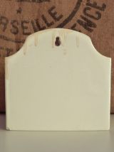 Jolie boîte à sel en porcelaine Badonviller, style Lustucru