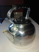 bouilloire en cuivre chromée