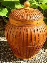 boite   en  osier , rotin