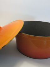 Cocotte en fonte orange marque GF Georg Fischer suisse