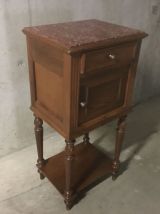 Chevet « Red Marble »