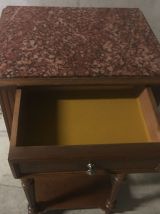 Chevet « Red Marble »