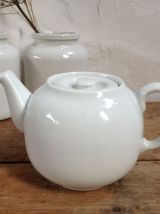 Théière en porcelaine collection générale Pillivuyt