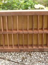 boite , casiers  industriels  , vintage