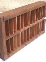 boite , casiers  industriels  , vintage