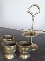 Coquetiers en laiton et leur support