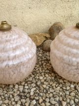 paire de suspensions boule en verre de clichy rose