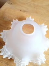 Jolie suspension en opaline 