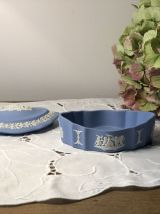 Superbe boîte à bijoux ovale Wedgwood