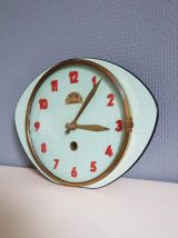 pendule murale verte formica marque FFR MORBIER 