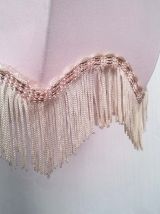 Abat-jour à franges rose 