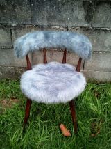 fauteuil année 60 70 fourrure moumoute vintage retro