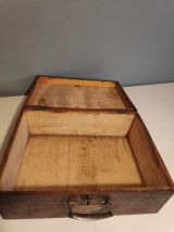 valise en bois ancienne avec plaque nominative