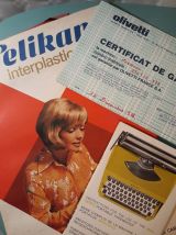 Machine à ecrire  Portable Mercedes Red Yellow 1970