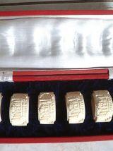 coffret  vintage  ronds a serviettes en resine