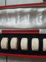 coffret  vintage  ronds a serviettes en resine