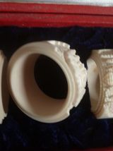 coffret  vintage  ronds a serviettes en resine