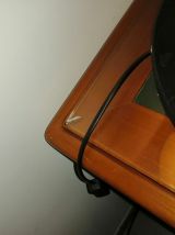 Très beau bureau merisier dessus cuir 