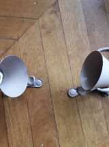 Une paire d'appliques vintage Mazda à pinces