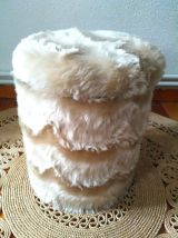 Pouf moumoute beige - Années 70