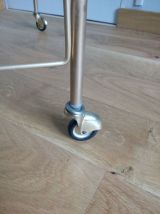 Desserte roulante porte-vinyles range disques