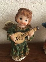 Trois anges en résine décoration Noel.