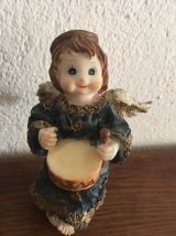 Trois anges en résine décoration Noel.