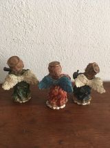 Trois anges en résine décoration Noel.