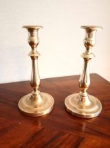 Paire de Bougeoirs en laiton 