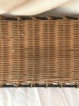 Porte-manteau en métal et rotin