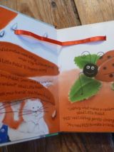 What Makes A Rainbow (Magic Ribbon) livre éducatif animé