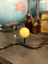 Porte manteaux boule vintage