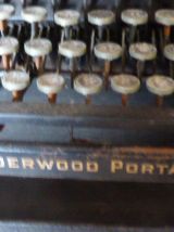 Machine a ecrire underwood portable