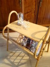 Porte revues vintage en rotin 