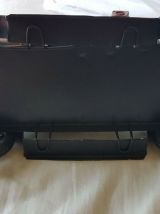 VOITURE EN TOLE 17 x 31 x 12 cm en TBE