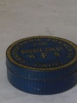 Boite métal  vintage Cartoucherie Française Paris