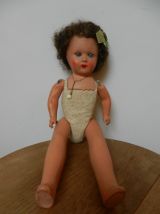 jolie poupée vintage