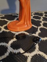 lampe céramique femme nue marron orangé et opaline blanche