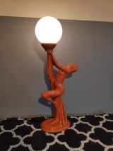 lampe céramique femme nue marron orangé et opaline blanche