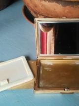 Ancien poudrier en métal doré - Patrys 