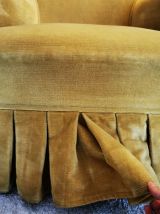  Fauteuil crapaud ocre plissée