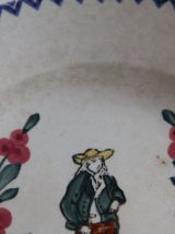 Assiette vintage décorative en faïence de Longwy