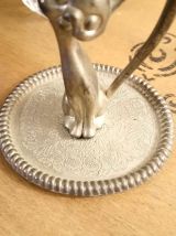 Élégant petit chat en étain 