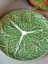 Soupière et plat de service "chou" en barbotine